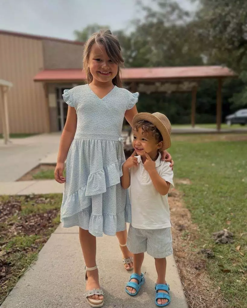 Paisley and Preston Ordone