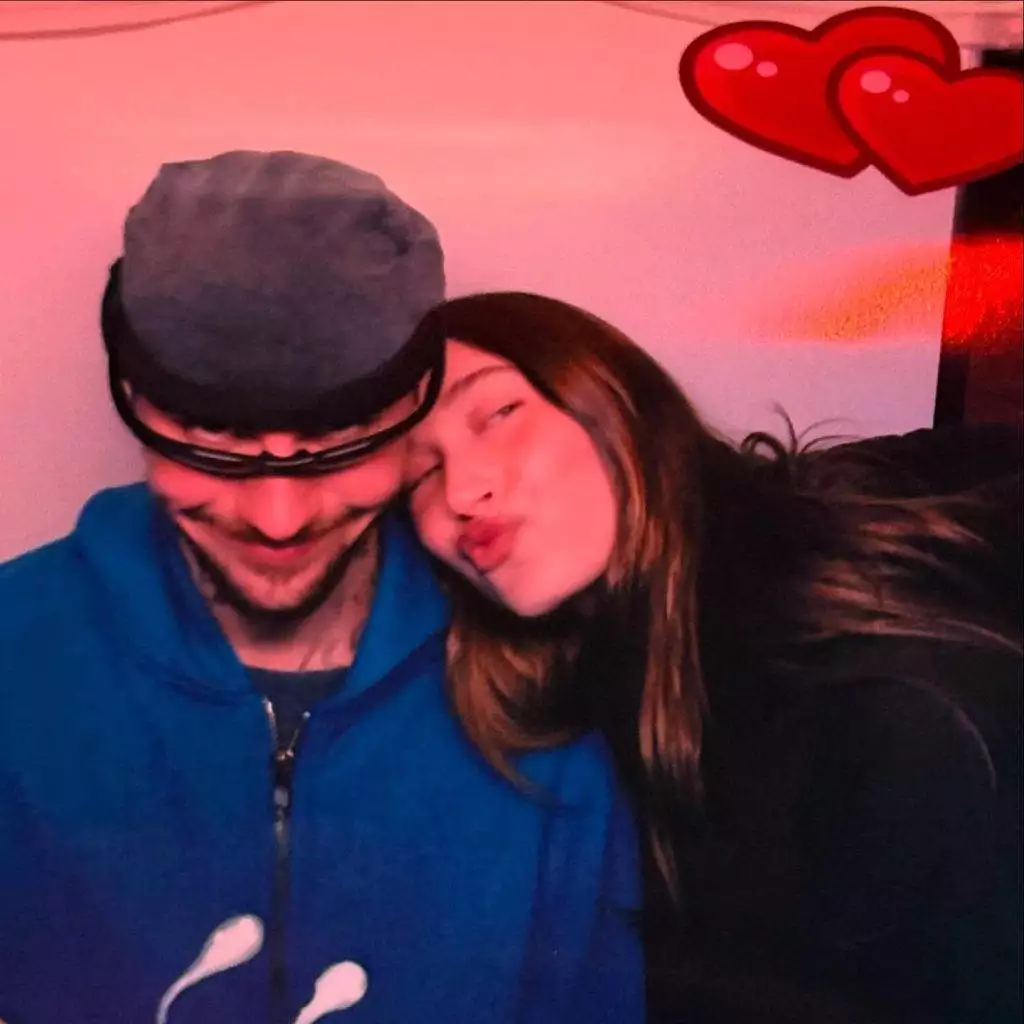justin-and-hailey-bieber-photobooth