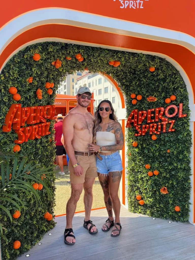 picture of the couple in the music festival