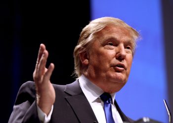Donald Trump infuriates people with AI-generated photo