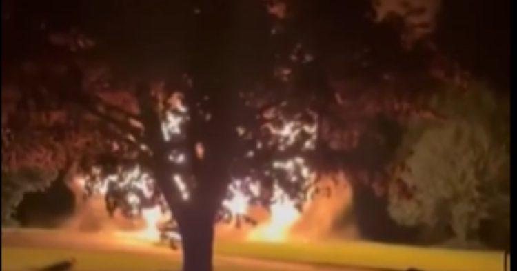 Footage of garage on fire captured by teens