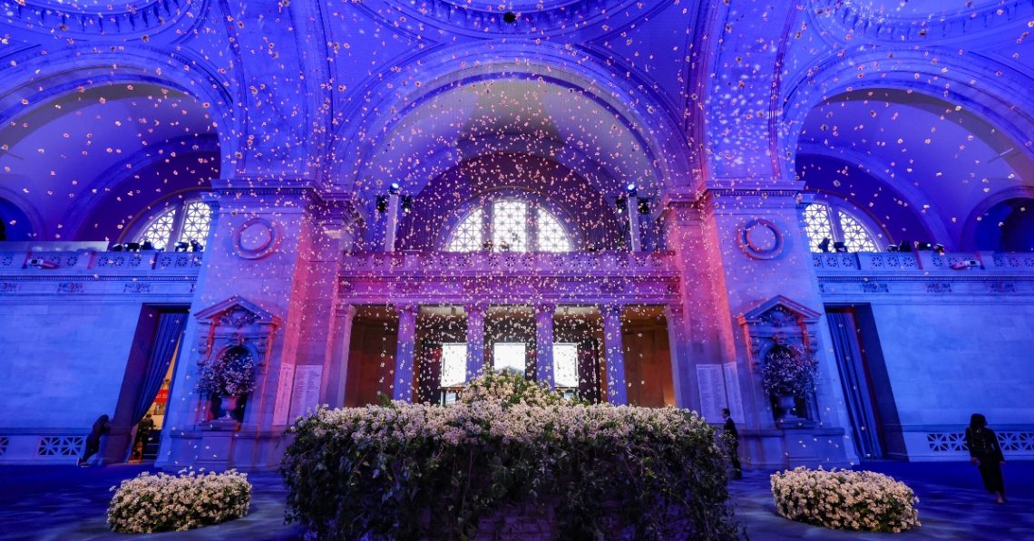 Met Gala hall