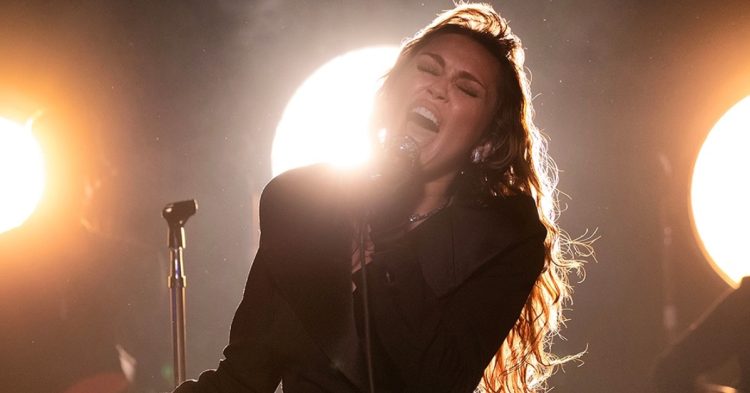 Miley Cyrus performing