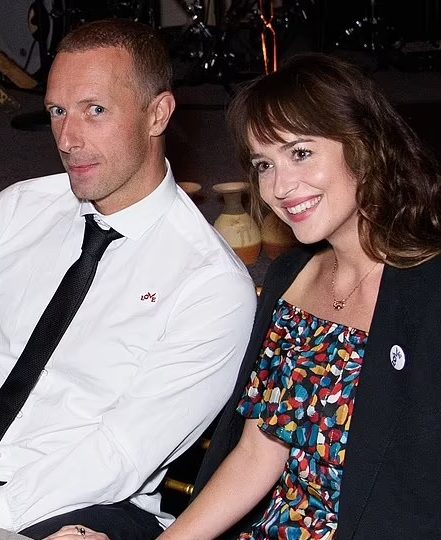 Dakota, Chris