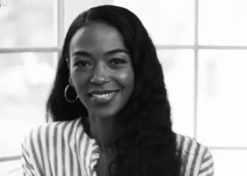 Ananda Lewis