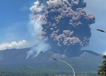 Mount Etna eruption