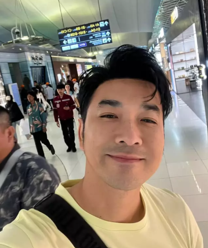 Ruangsak Loychusak was also in seat 11A