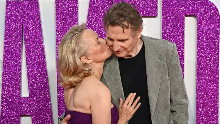 Pamela Anderson, Liam Neeson